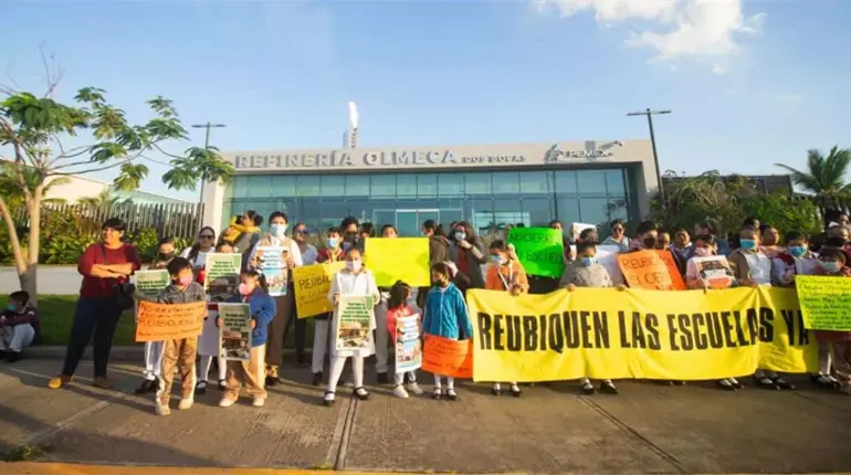 Gobernador solicitar&aacute; a Pemex un informe sobre los avances de escuelas reubicadas en Para&iacute;so