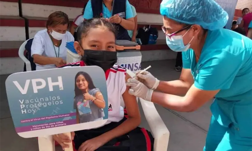 Pese a no ser obligatoria, llaman a aplicar la vacuna contra el VPH en Tabasco