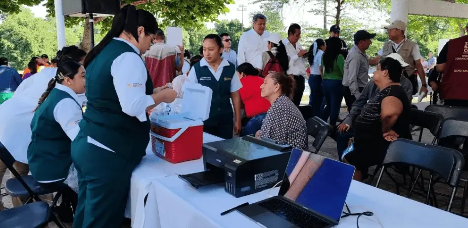 Inicia campaña de vacunación invernal en Tabasco; aplicarán más de 915 mil dosis