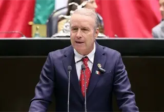 El diputado federal Mario Calzada renuncia al PRI tras d&eacute;cadas en el partido