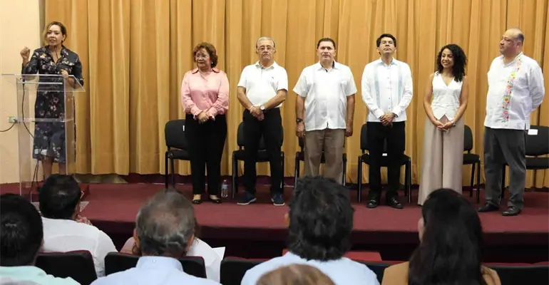 Pide Juan Molina a Gaudiano pruebas sobre presuntas anomal&iacute;as del convenio entre el IAP y el IEPC
