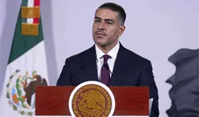 Harfuch resalta en La Ma&ntilde;anera detenci&oacute;n de polic&iacute;a de Tabasco
