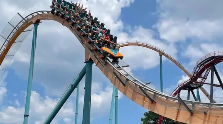 Six Flags cierra 10 monta&ntilde;as rusas en EE. UU. y Canad&aacute; tras fatal accidente en Atlanta