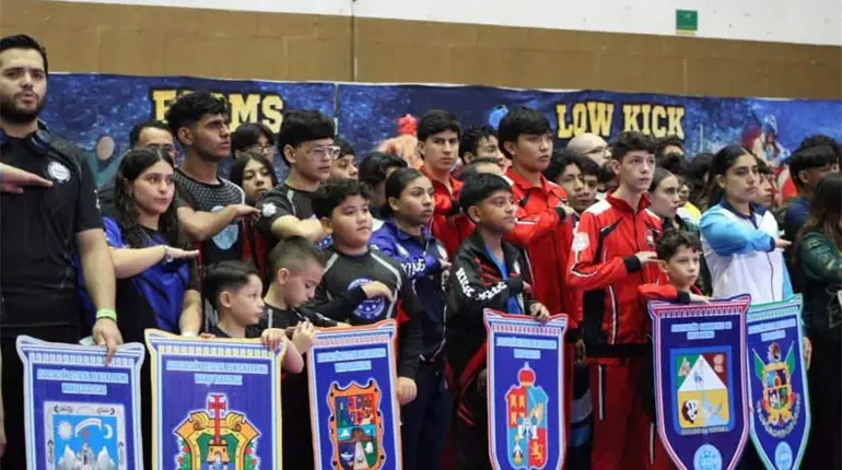 Tabasco cosecha 16 medallas en el Nacional de Kickboxing en CDMX