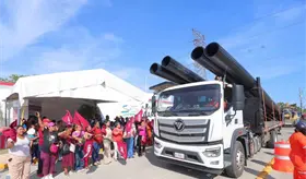 Osuna da banderazo a inicio de construcci&oacute;n del circuito de agua potable Emiliano Zapata-Anacleto Canabal