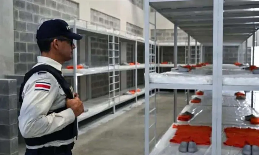 Costa Rica estrena mega cárcel al estilo Bukele para albergar a más de 5 mil criminales