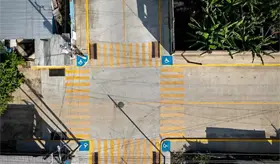 Entrega Ayuntamiento de Centro pavimentaci&oacute;n de calles de la colonia Francisco Villa