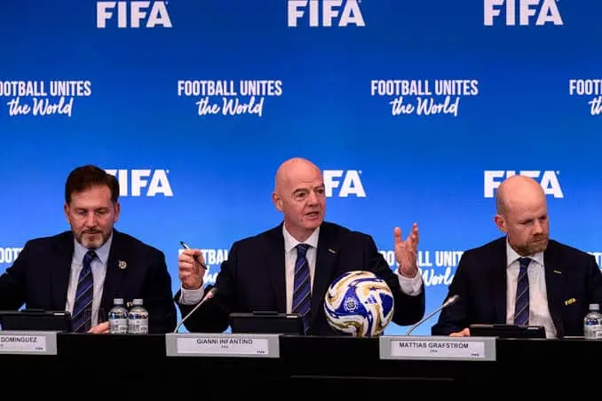 Infantino presidirá reunión con los 37 miembros del Consejo de la FIFA que pretenden tratar temas polémicos