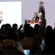 Considera Sheinbaum que compra de AT&T por Grupo Televisa y Fintech Holdings impulsar&aacute; competencia y mejor servicio de internet