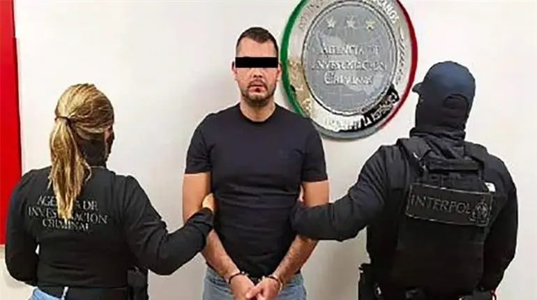 Detienen en Quer&eacute;taro a "Tr&eacute;bol", presunto integrante de c&eacute;lula criminal dedicada al tr&aacute;fico de drogas de M&eacute;xico a EE. UU.