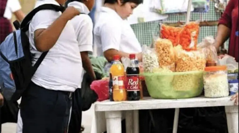 M&eacute;xico pasa del primero al octavo lugar en obesidad infantil: Presidenta