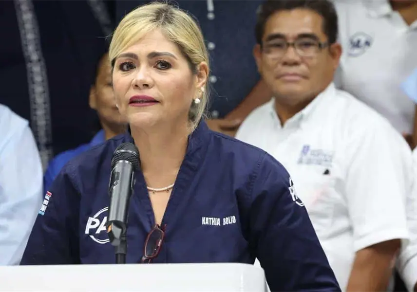 Kathia Bolio critica "desdén" de Javier May a las amenazas en su contra Kathia Bolio critica "desdén" de Javier May a las amenazas en su contra