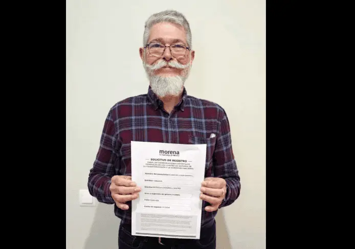 Ricardo de la Peña se registra en Morena para 6° Distrito; competirá contra Andy López