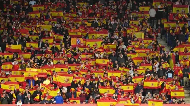 Sanciona FIFA a Espa&ntilde;a por canticos islamof&oacute;bicos de la afici&oacute;n en un amistoso ante Egipto