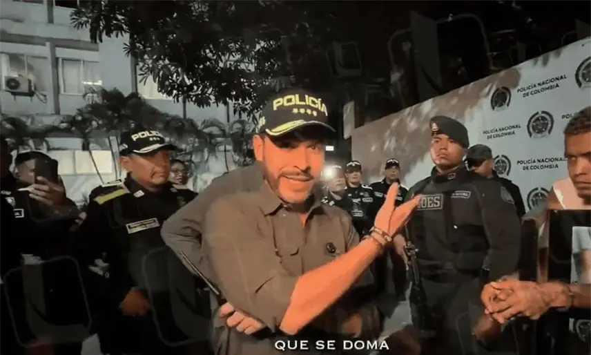 Encara el presidente Abelardo de la Espriella a criminales durante operativos en Colombia