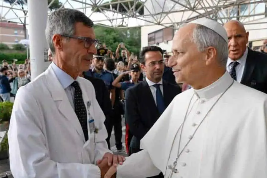 "León XIV puede viajar a Sudamérica": médico del papa "León XIV puede viajar a Sudamérica": médico del papa