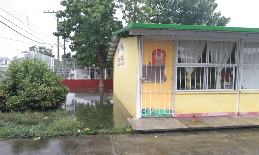 Escuelas fueron advertidas del pronóstico de lluvias fuertes para que tomaran medidas de resguardo: Setab