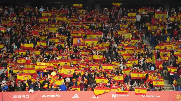 Sanciona la FIFA a Espa&ntilde;a por canticos islamof&oacute;bicos de la afici&oacute;n en un amistoso ante Egipto