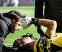 "Dibu" Mart&iacute;nez se fractura la mand&iacute;bula tras choque en el duelo ante Everton