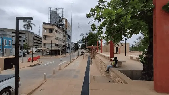 SOTOP promete minimizar afectaciones a comercios del Centro Hist&oacute;rico por rehabilitaci&oacute;n del malec&oacute;n