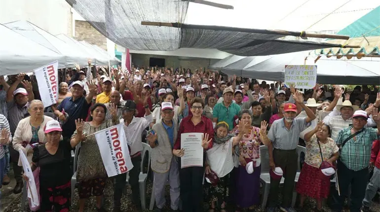 &iexcl;Va Tey Mollinedo otra vez por Teapa! Se registra para la Coordinaci&oacute;n Municipal