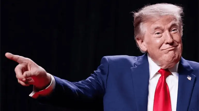 Aprobaci&oacute;n de Trump cae a un m&iacute;nimo hist&oacute;rico del 33%, seg&uacute;n encuestas