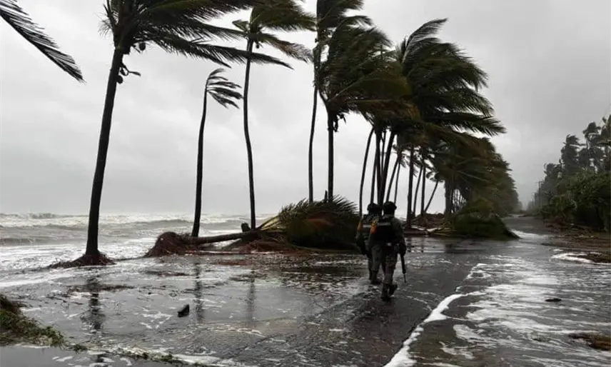Frente Frío No.2 dejó 1,457 personas y 229 viviendas afectadas en zonas costeras de Tabasco