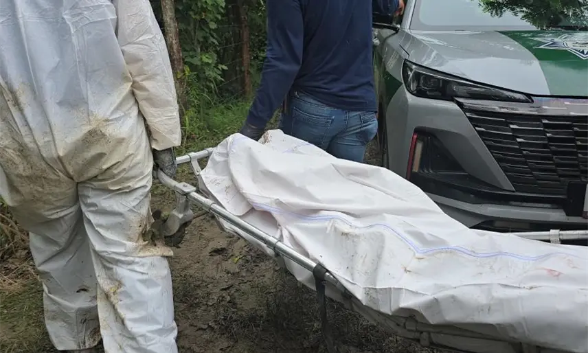 Encuentran 2 cuerpos en fosa clandestina en Cárdenas