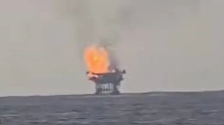 Pemex informa de incendio en plataforma Abkat&uacute;n-H de Campeche