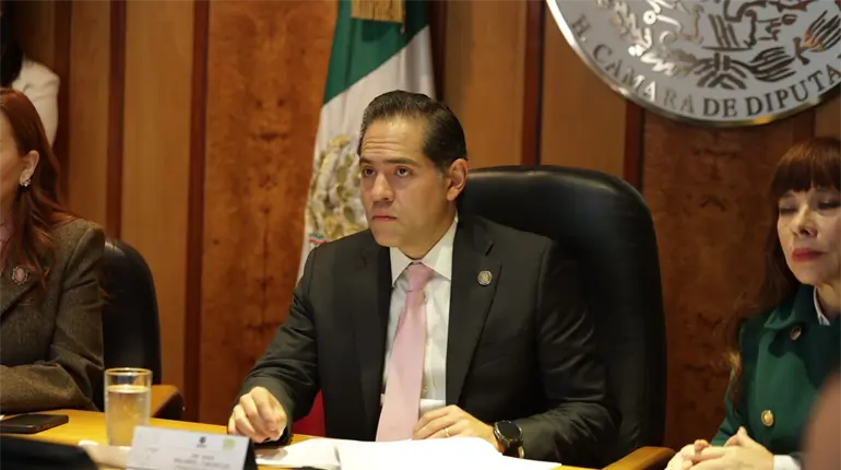 Habr&aacute; consecuencias por altercado entre Mancilla y M&aacute;ynez, advierte presidente de San L&aacute;zaro