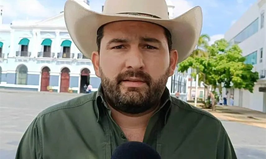 David Zurita rechaza tener padrinos políticos en su aspiración a la alcaldía de Macuspana