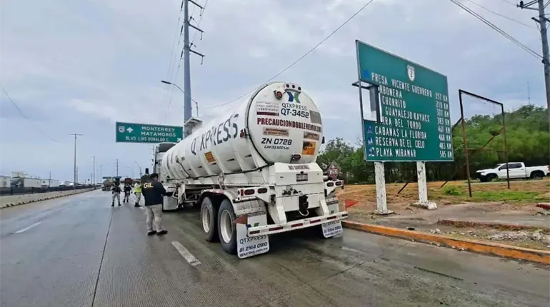Denuncia CANACAR extorsiones de malos servidores p&uacute;blicos de hasta 50 mil pesos por unidad de carga