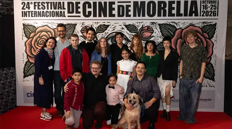 Ni&ntilde;os de Oxolot&aacute;n y Tapijulapa llegan al Cine Internacional de Morelia con la pel&iacute;cula "Los Nuevos"