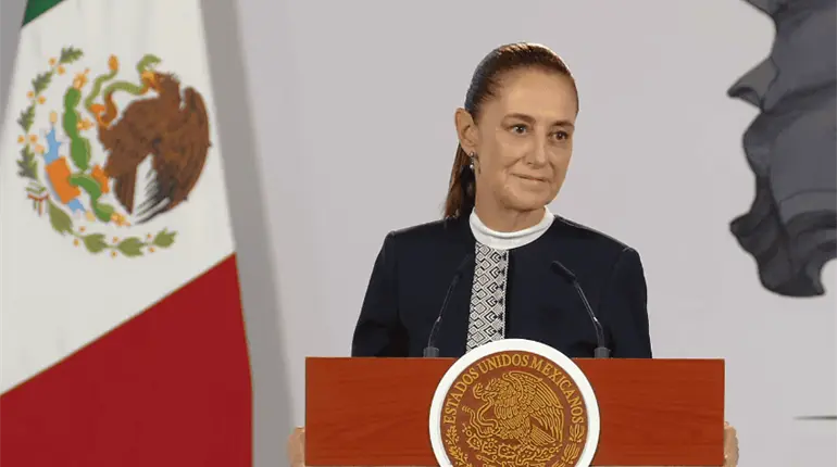 Llama Sheinbaum rid&iacute;culo a Jorge Romero tras ser corrido de manifestaci&oacute;n del IMSS