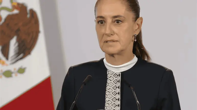 Celebra Sheinbaum contestaci&oacute;n de alumnos del Conalep a youtubers que los llamaron "bandidos"