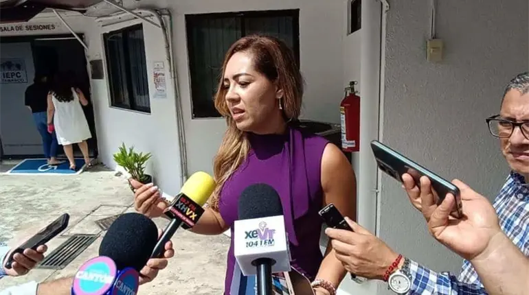 Llama IEPCT a funcionarios a evitar actividades partidistas en horarios y d&iacute;as laborales
