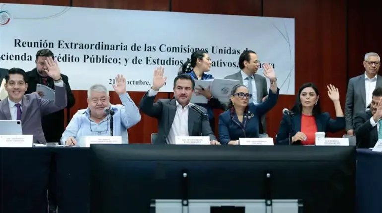 Senado aprueba en comisiones Ley de Ingresos 2027 con deuda de 1.7 billones de pesos