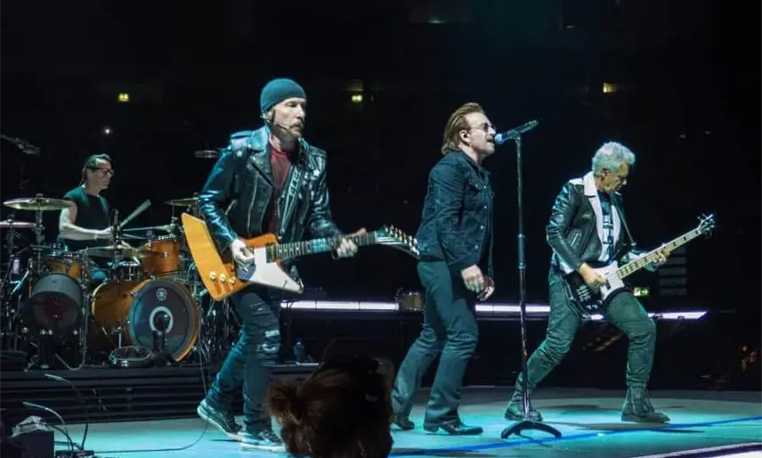 U2 abre tercer concierto en CDMX