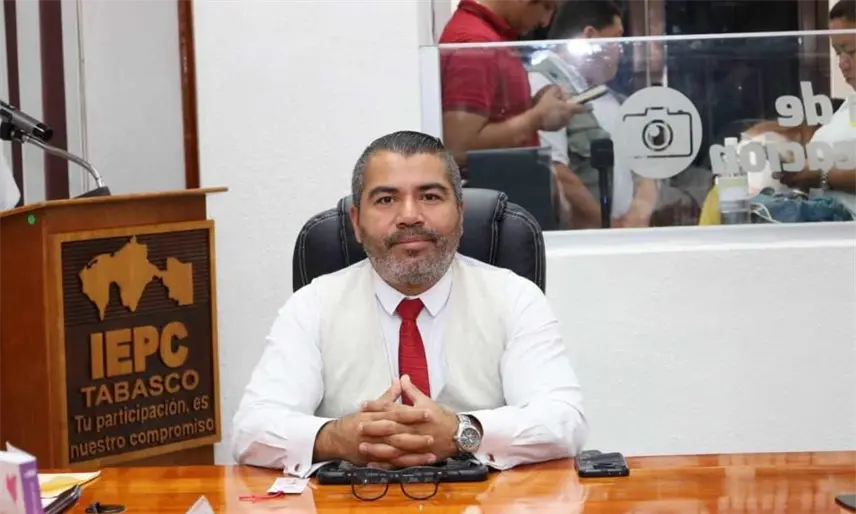 Por falta de recursos está detenida la contratación de personal eventual en el IEPC: Hernán González