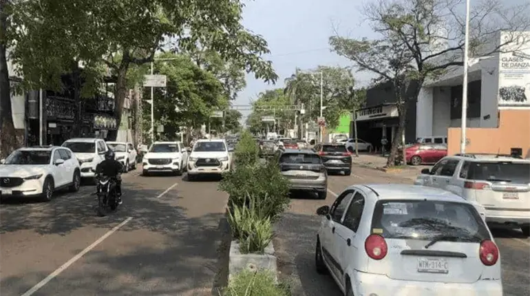 Cuestiona &acute;Lab incide&acute; que Gobierno inicie trabajos en Paseo Tabasco sin tr&aacute;mites correspondientes
