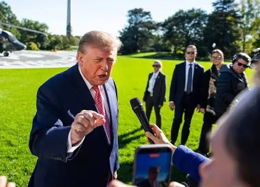 Trump acusa a Ir&aacute;n de intentar encarecer el petr&oacute;leo para perjudicarlo en las elecciones intermedias