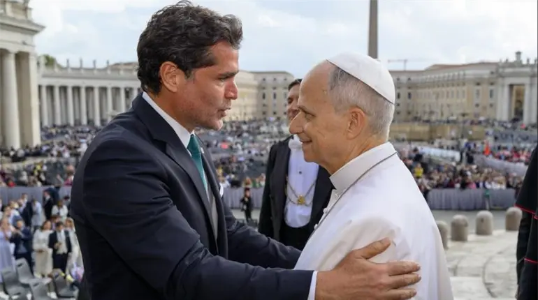 Eduardo Ver&aacute;stegui pide personalmente al papa Le&oacute;n XIV una oraci&oacute;n para la pel&iacute;cula "Zero A.D.: El Nacimiento de Cristo"