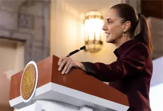 "No debe haber sombras de corrupci&oacute;n" en el INE: Sheinbaum