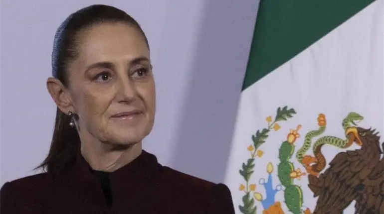 "No se les olvide de d&oacute;nde vienen" dice Sheinbaum a legisladores ante petici&oacute;n para usar sal&oacute;n diplom&aacute;tico y VIP en el AICM