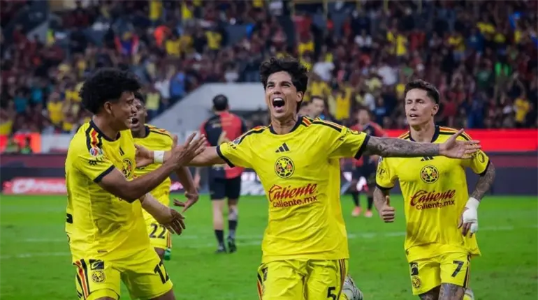 Am&eacute;rica m&aacute;s l&iacute;der que nunca; Chivas y Cruz Azul le siguen el paso