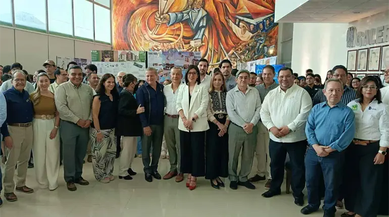 Arquitectos discuten sobre movilidad, el crecimiento urbano y la necesidad de recuperar espacios en Villahermosa