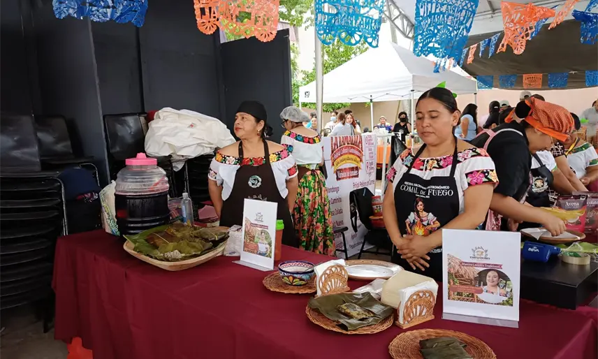 Inauguran segunda edición de "La Tamaliza" de la colonia Gil y Sáenz