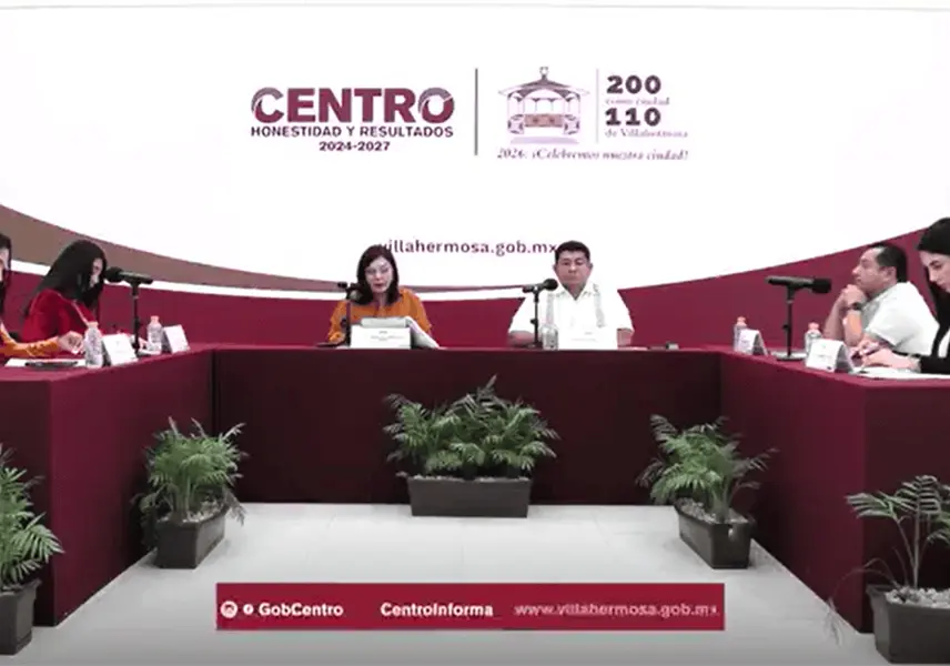 Centro formaliza transferencia del malec&oacute;n y Plaza de Armas al gobierno estatal