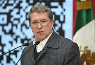 "Morena no meter&aacute; las manos por nadie": Monreal tras presuntas irregularidades en el INE