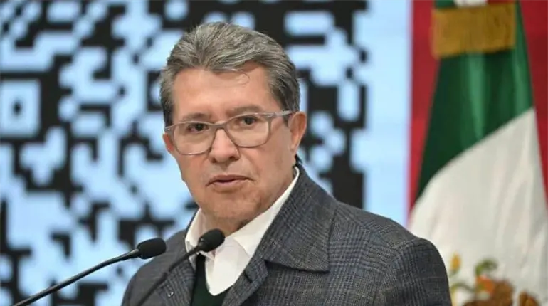 "Morena no meter&aacute; las manos por nadie": Monreal tras presuntas irregularidades en el INE